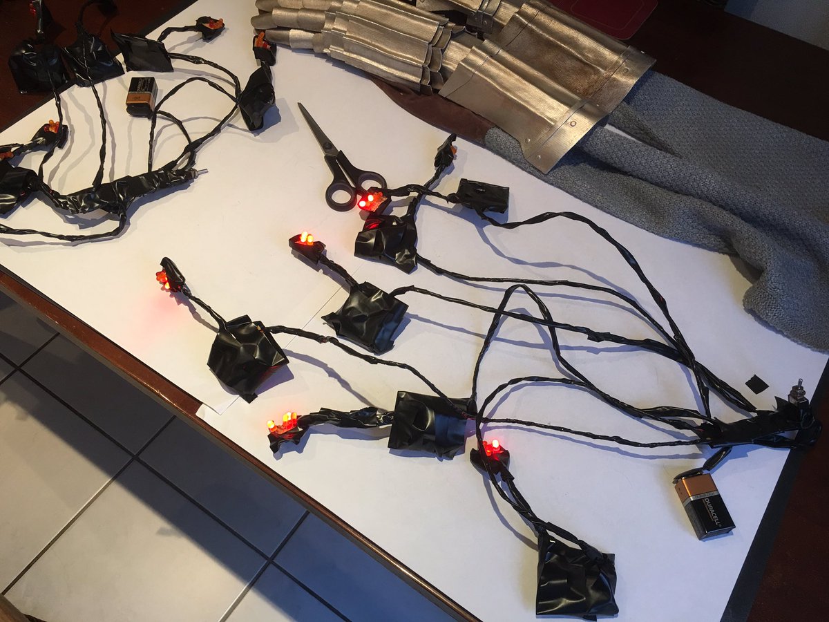 GProIllustrator's tweet image. 'Lord of Flame' - almost ready for assessment on Wednesday 😊🎨🎭