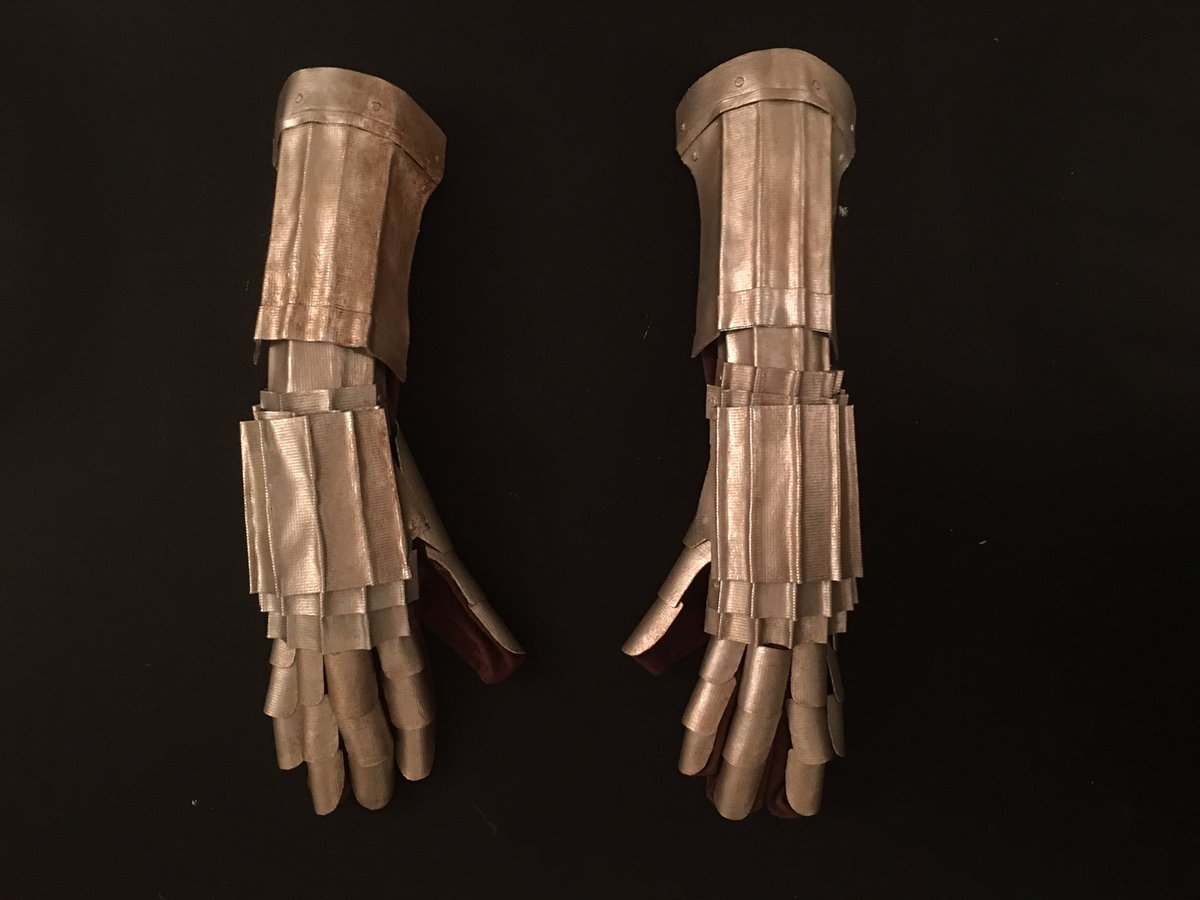 GProIllustrator's tweet image. 'Lord of Flame' - almost ready for assessment on Wednesday 😊🎨🎭