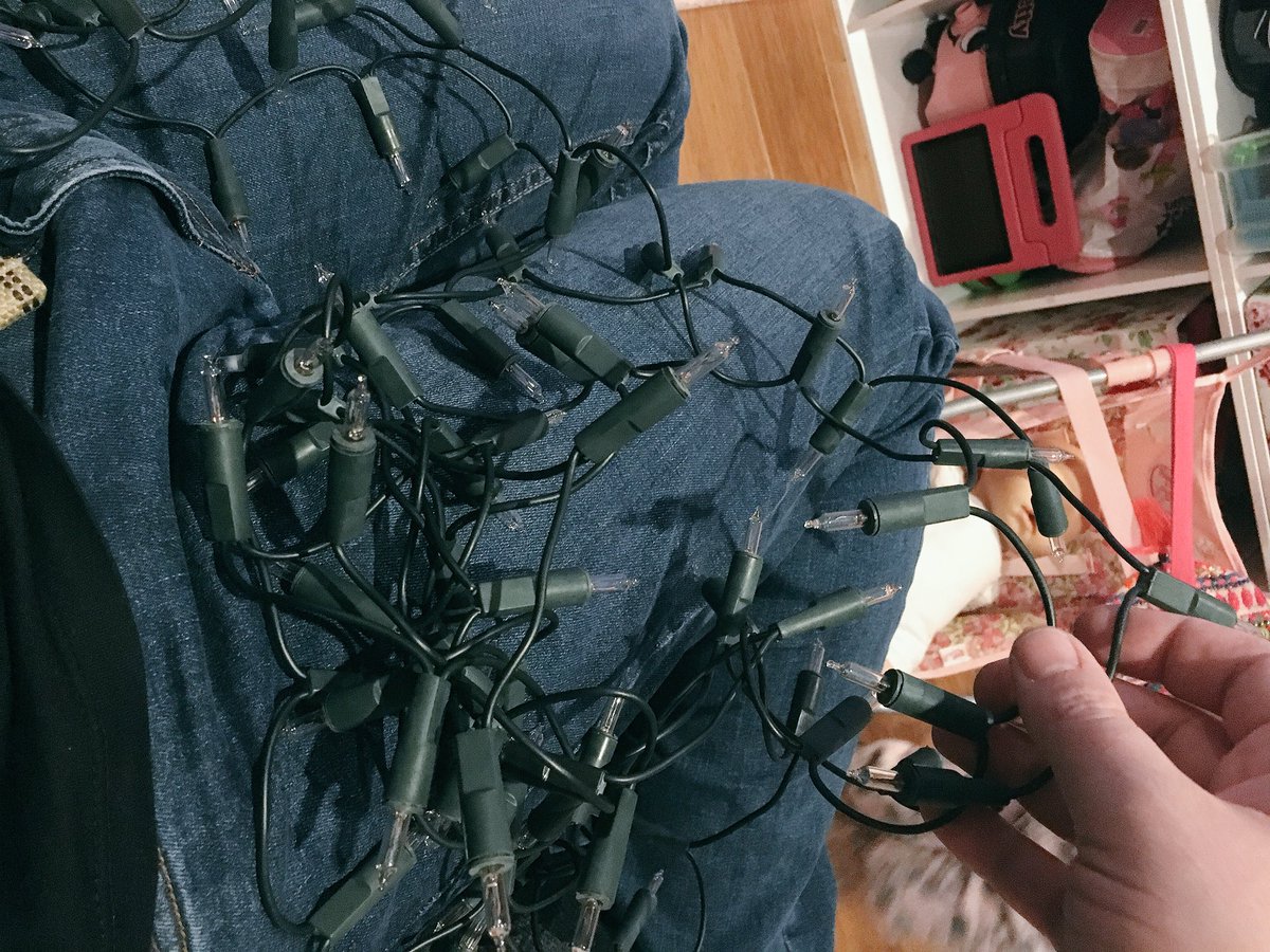 iamSkinnyFatMan's tweet photo. Guess I’m in charge of untangling and testing the tree lights then 🎄 #ChristmasTree https://t.co/5n8kHdwf8n