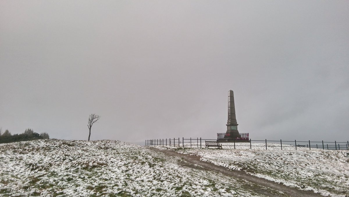 IJF62's tweet photo. First snow of winter on Werneth Low this morning https://t.co/O2D6jirUUr