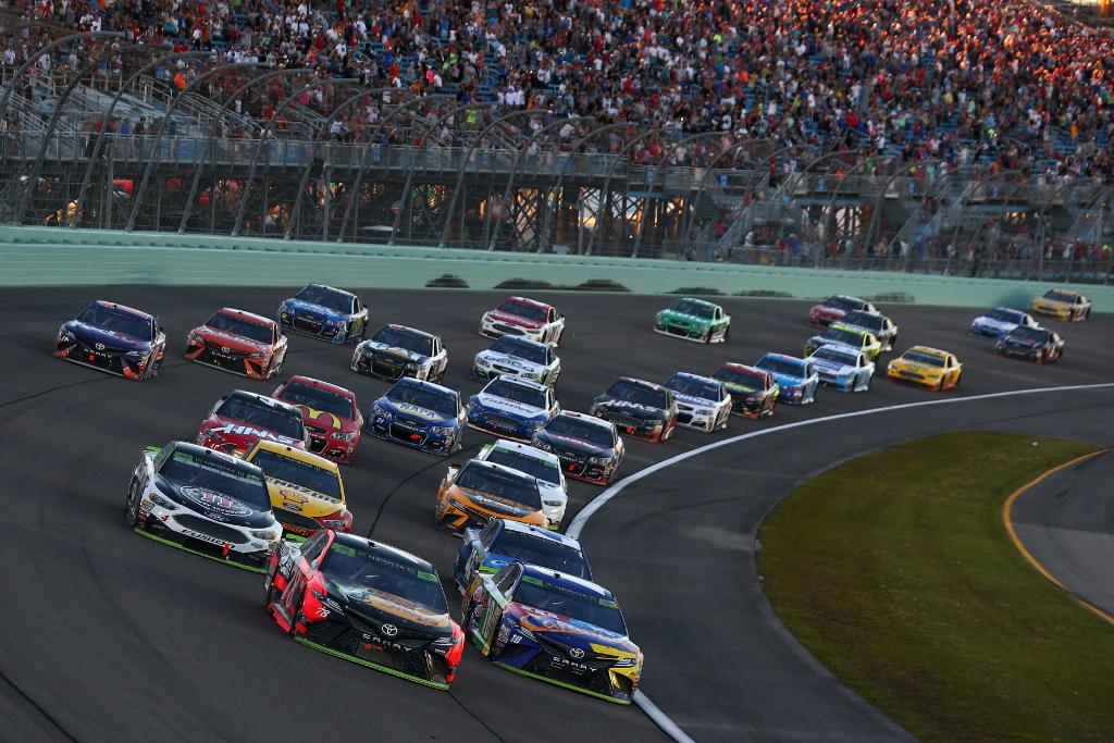 NASCAR's tweet photo. We miss this view already 😢 https://t.co/Lf1yHl4Fcr