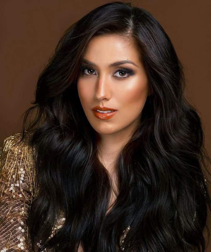 iamcarlomigs's tweet photo. RT. One hour left to vote! Come on! Keep tweeting and retweeting! It really helps!! #MissUniverse #Philippines https://t.co/ILV1et6Uh5