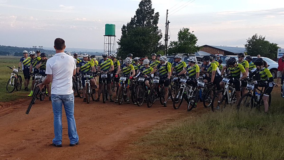 natasha_henning's tweet photo. What an incredible weekend @JackalberryMTB #jb2017 thanks @BMi_Research @4PLGroup & Six Squared teams https://t.co/VDwljpQB3X
