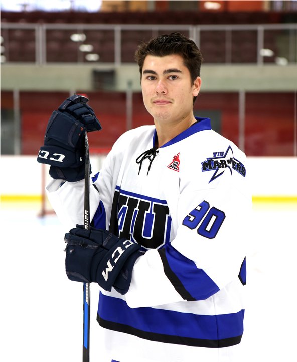 VIUHockey's tweet photo. VIU Mariners win a important game with Kobe Oishi scoring twice, both assists from Gage Colpron, Kobe was the 1st Star of the game. https://t.co/ltAwwNNYHh