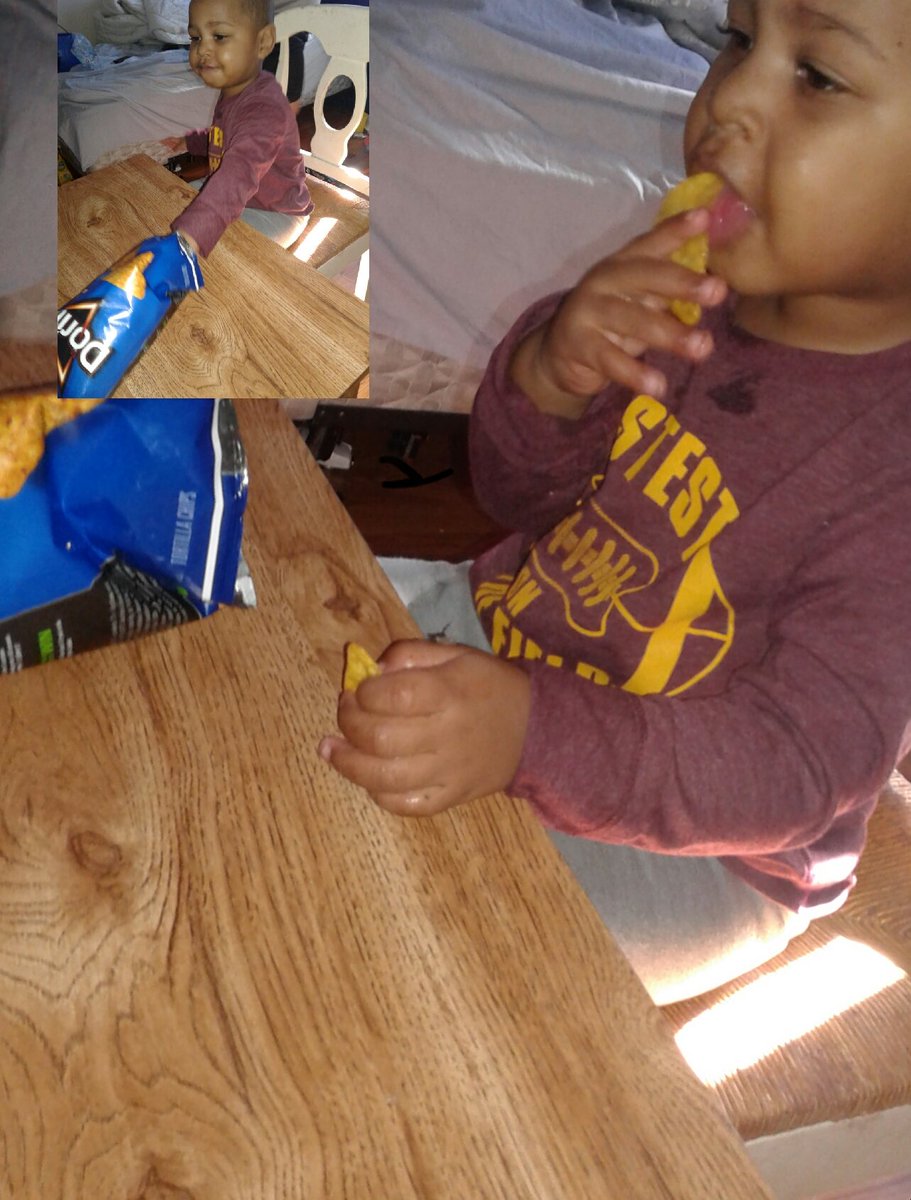 candy_coulter's tweet photo. @Doritos this is by far your most loyal customer he won't go a day without the ranch Doritos https://t.co/k5HnE3Ag8d