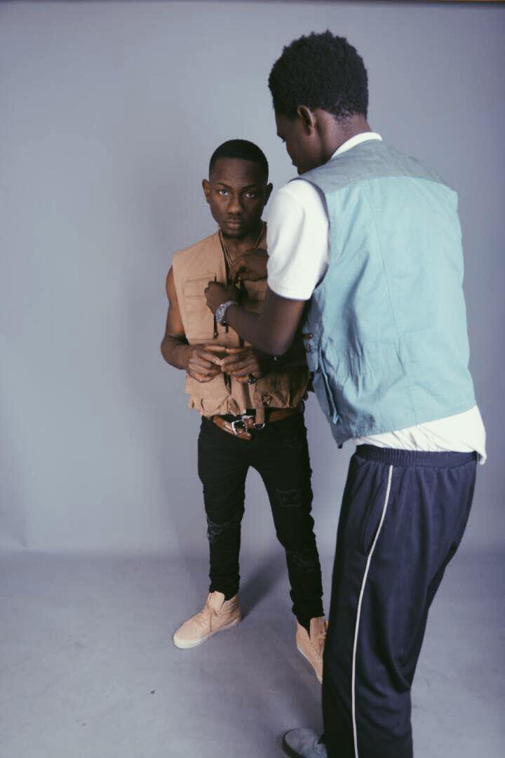 Olayinkadwave's tweet photo. EXCLUSIVE DWAVE SIGHT JACKETS COMING THRU WITH MORE SAUCE...KEPP SUPPORTING 🙏 #DWAVESTYLING #MBMW #DWAVE 17 https://t.co/MludhgogJE