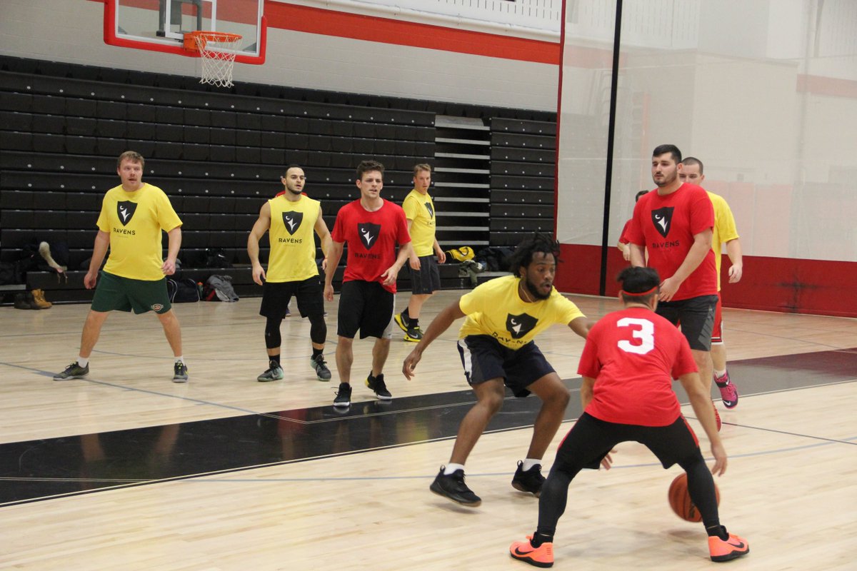 RavensCentre's tweet photo. Get ready to PLAY after the 🎄 break!
Registration is now OPEN for #CULeagues and #CUIntra. 

Co-ed, ♂️ only or ♀️ only sports. Sign up the whole squad or by yourself and we'll get you on a team!

➡️ https://t.co/Wiah7kcwqj https://t.co/feNqkM8Wyc