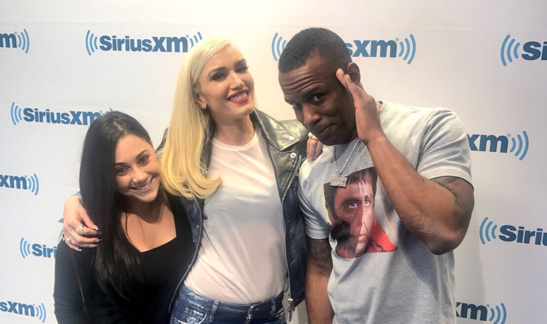 Nickilishious's tweet photo. I was so tired I thought I was dreaming! @gwenstefani popped in β€οΈπ what a way to kick off our show @shade45 @siriusxm #TheWorkoutMix @djwhookid @nickilishious #GwenStefani (Pick up her new holiday album! Itβs amazing) https://t.co/EYUBYDBryX