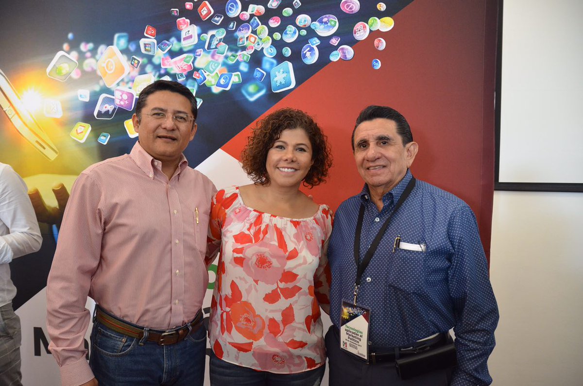 Hendricksles's tweet photo. El rol de la tecnología en nuestras #PlataformasDigitales, nos acerca a nuestras comunidades logrando un enlace #constante.
Asistí junto con mis compañeros del #PRIQROO al foro de “Tecnologías aplicadas al Marketing Político” impartido por @ICADEP_QRoo_PRI #EstamosCerca 🤓 https://t.co/AtmH5oXnEv