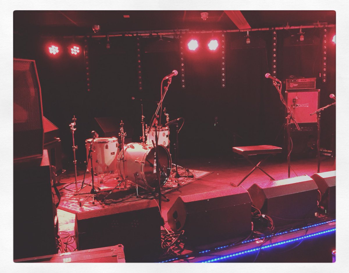 We’re here we’re set up!! #FinalGig #FondFarewell #TheBigAlabamaOverAndOut