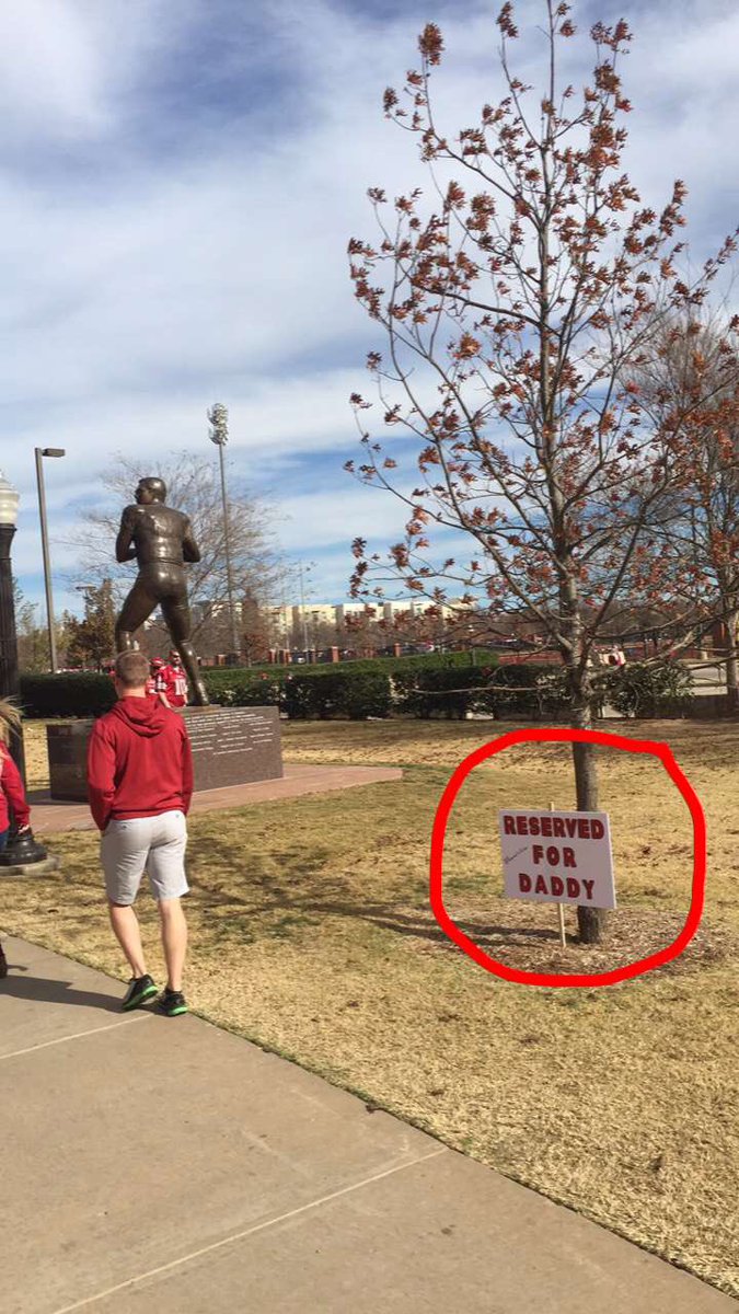 jaredwsnow's tweet photo. #bakerforheisman https://t.co/bhIzjNgGkD
