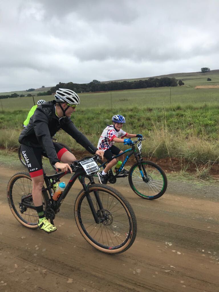 JackalberryMTB's tweet photo. Some of our #jb2017 legacy riders. Kids doing the last 30km with the team. https://t.co/sBJ4Vv5IOX