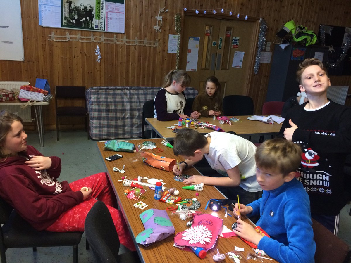 braytonscouts's tweet photo. Christmas camp morning!!! 8am.. lay in for the scouts :) https://t.co/zVxiiUaAlp