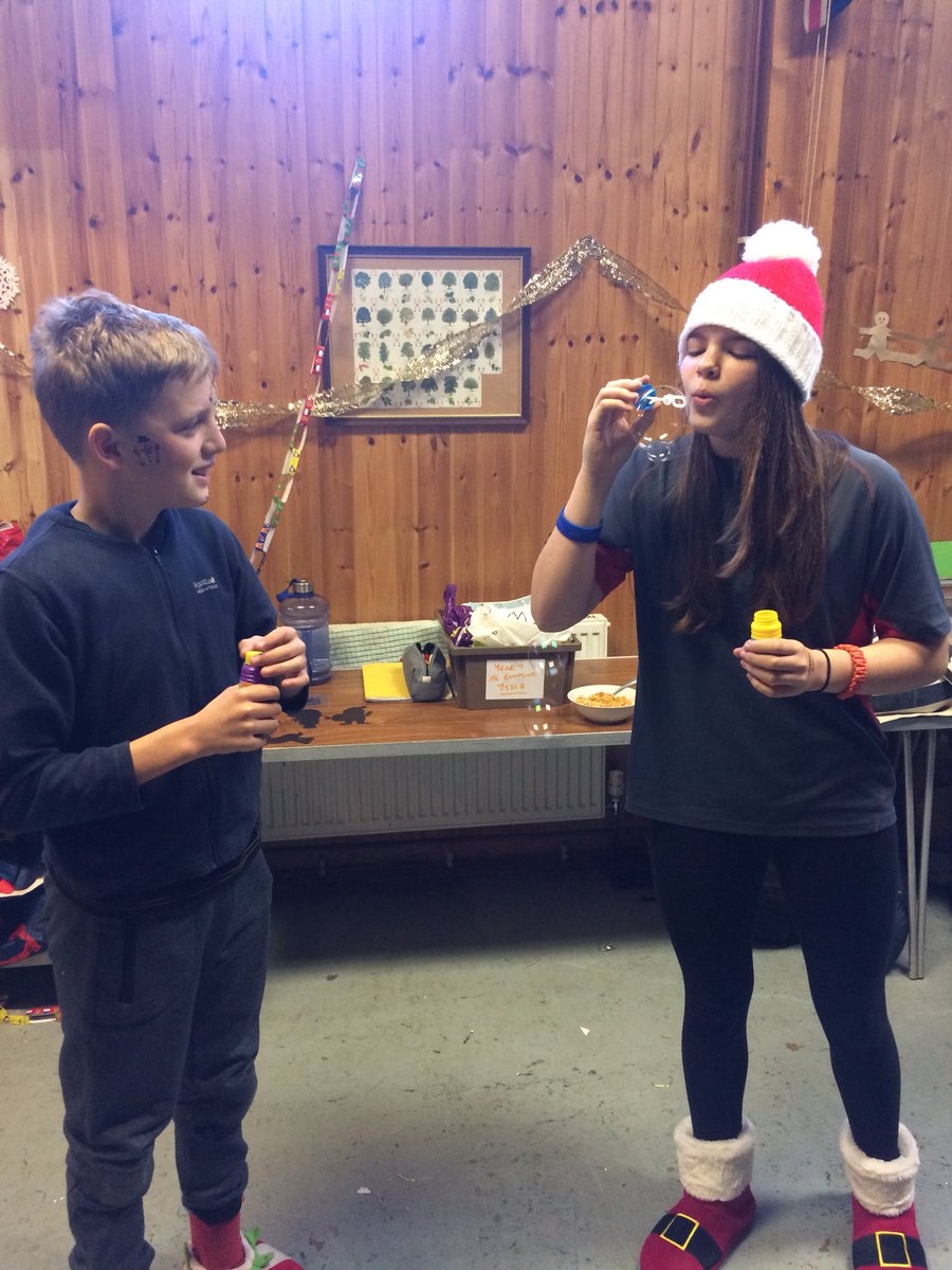 braytonscouts's tweet photo. Christmas camp morning!!! 8am.. lay in for the scouts :) https://t.co/zVxiiUaAlp