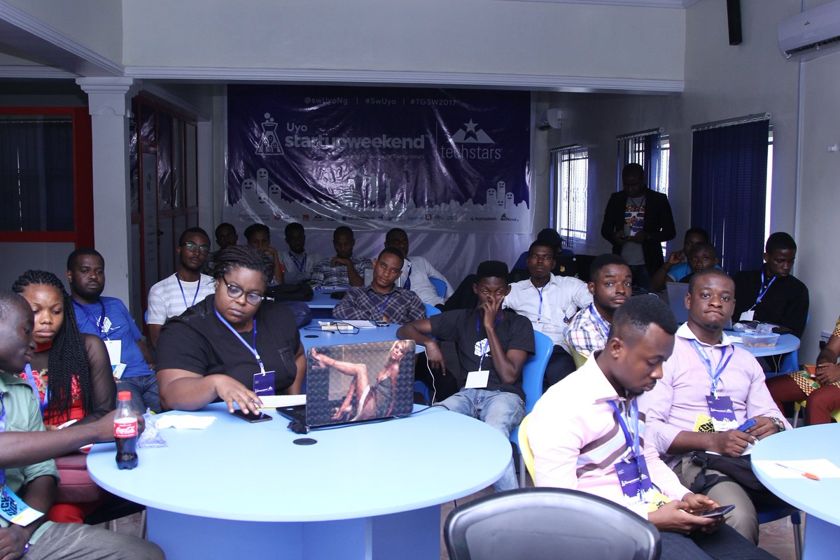 SwUyoNg's tweet photo. Business Idea transformer$🤖@nextdeegit @thompson_nsikak @ChristianEkene4 @emeka_nwakaudu  #SwUyo #tgsw2017  
Cr: Caleb J https://t.co/4lTWwpBrZL