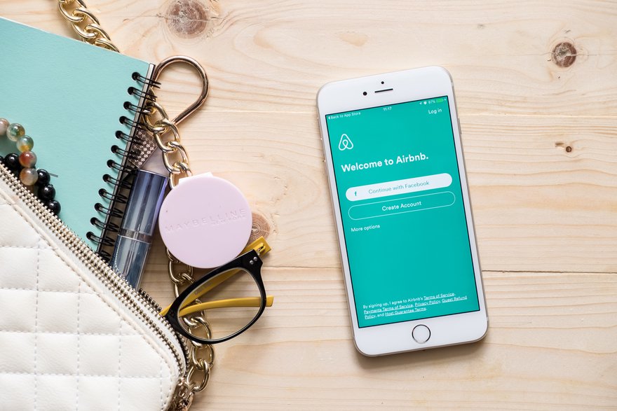 ShaCenters's tweet photo. @Airbnb improves its suite of tools through purchase of @Accomable, #AdBasis https://t.co/Cms8aRfMtr via Hotel @HotelMgmtMag https://t.co/QjtkGqorSm