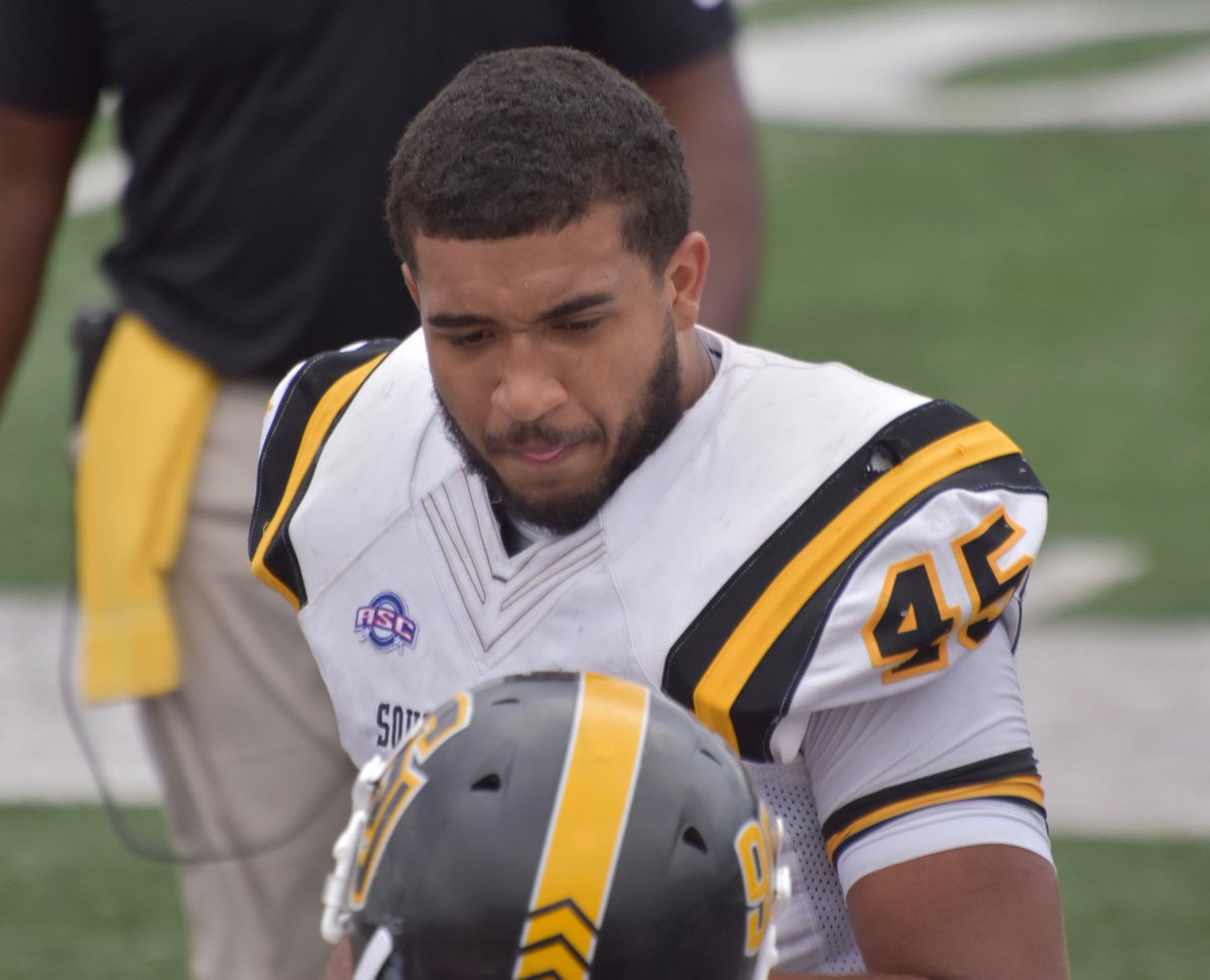 lesliMitchell76's tweet photo. I'm thankful everyday that he chose such an amazing University and a great football program. Such a win!
@SUPirates @SUPiratesFB @SouthwesternU #apirateslifeforme #collegeWin #myfavoritefootballplayer https://t.co/gnh4vvO5qH