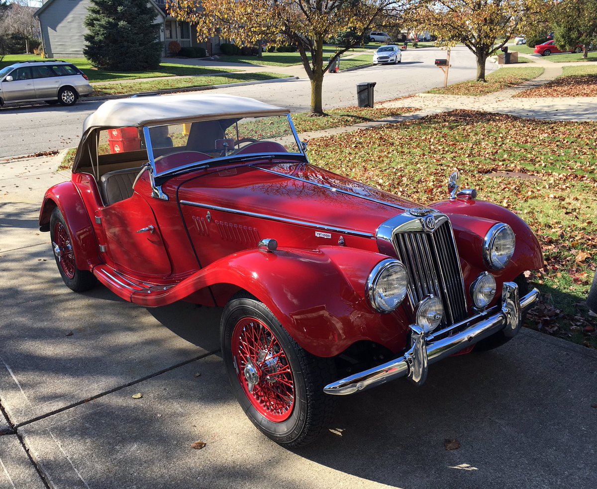 It's a lovely day - rare for late November. Look who decided to come outside for a bit! 😊 #1954mg #tf1500 #classiccar