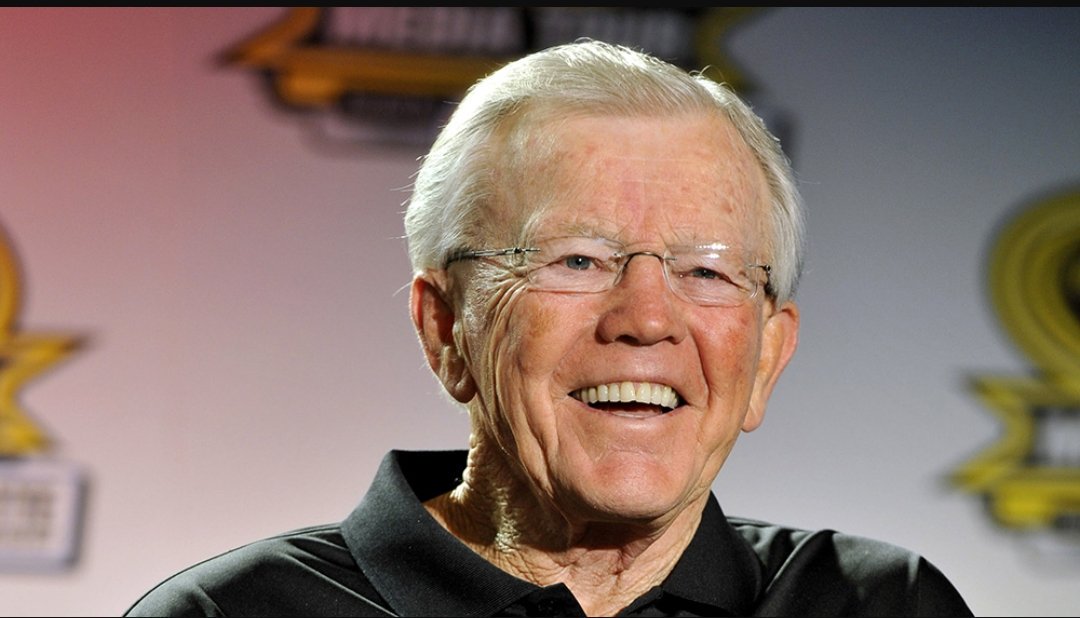 Happy Birthday (Coach) Joe Gibbs!
2018 Monster Energy Cup Championship owner!    