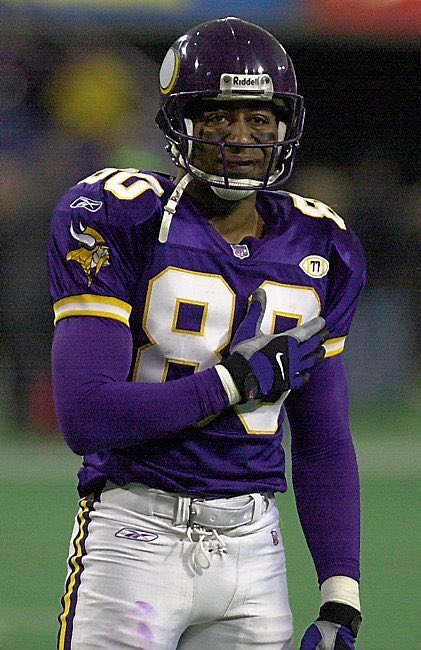 Happy 52nd Birthday to Cris Carter! Wish him a Happy Birthday --->  