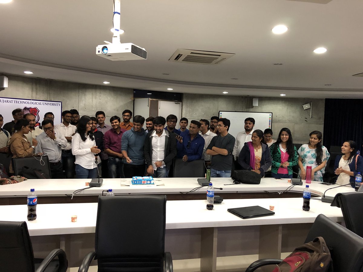 kirtipprajapati's tweet photo. Global Office 365 Developer Bootcamp, Ahmedabad, India.
#office365devbootcamp #SPFx #microsoftgraph https://t.co/FuAcBiON4U