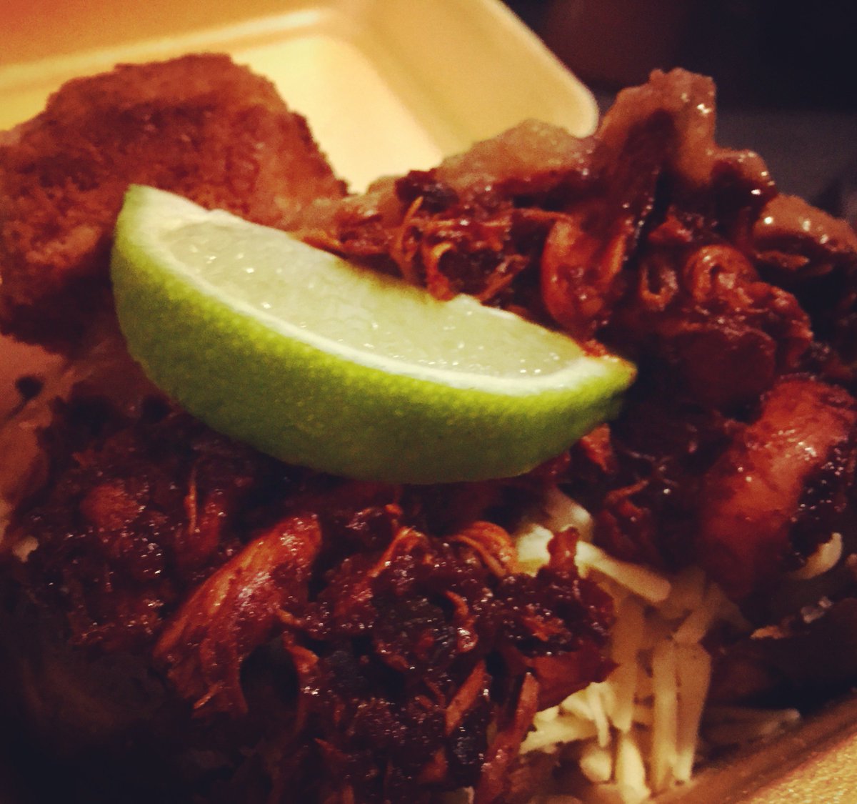 JacketPotatoMan's tweet photo. Jerk Chicken with Spicy Peach Sauce and Dumpling served tonight #tqjackpotman #torquaydinner #TastyPotatoes #boosttorbay #devonevent https://t.co/ecJiDgoA8E