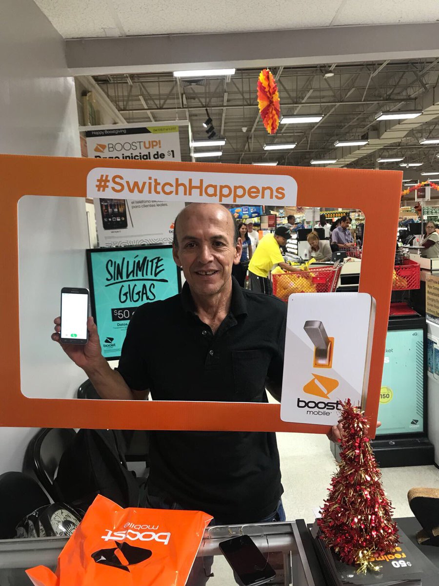 MobilesWireless's tweet photo. Blackfriday!! Happy customers!! We❤️helping customers. Switch today to Boost Mobile👏🏻👏🏻☝🏻📲 https://t.co/RtHQZB5RzJ
