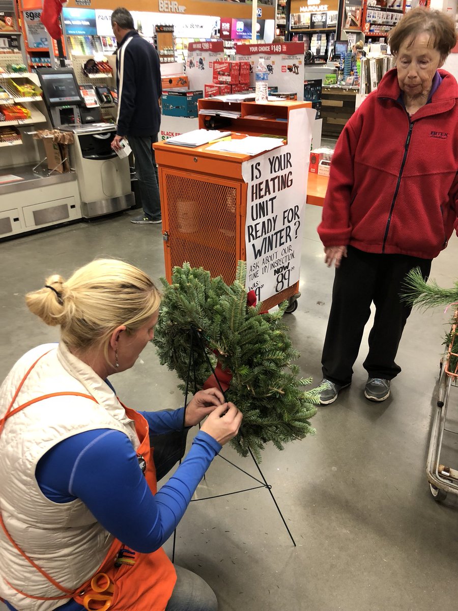 Amazing customer service via @jillboyd2222 #HolidayHero