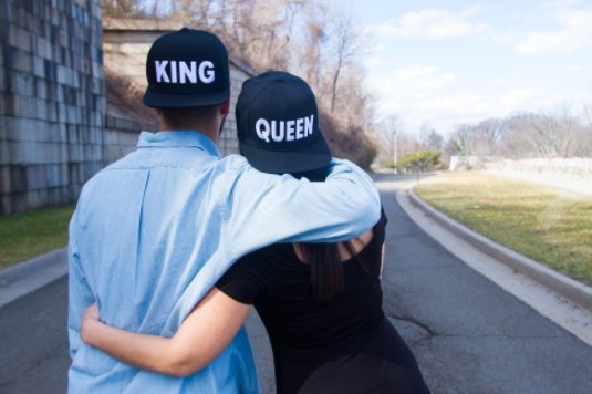 CouplesHoodies's tweet photo. King &amp; Queen – Couples Hats

https://t.co/rnsYjygZUD

#couplewear #couplefashion #cap #hat #couplegoals #relationshipGoals #love #giftIdeas #anniversaryGiftIdeas #christmasGift https://t.co/4PJ0YfTEL0