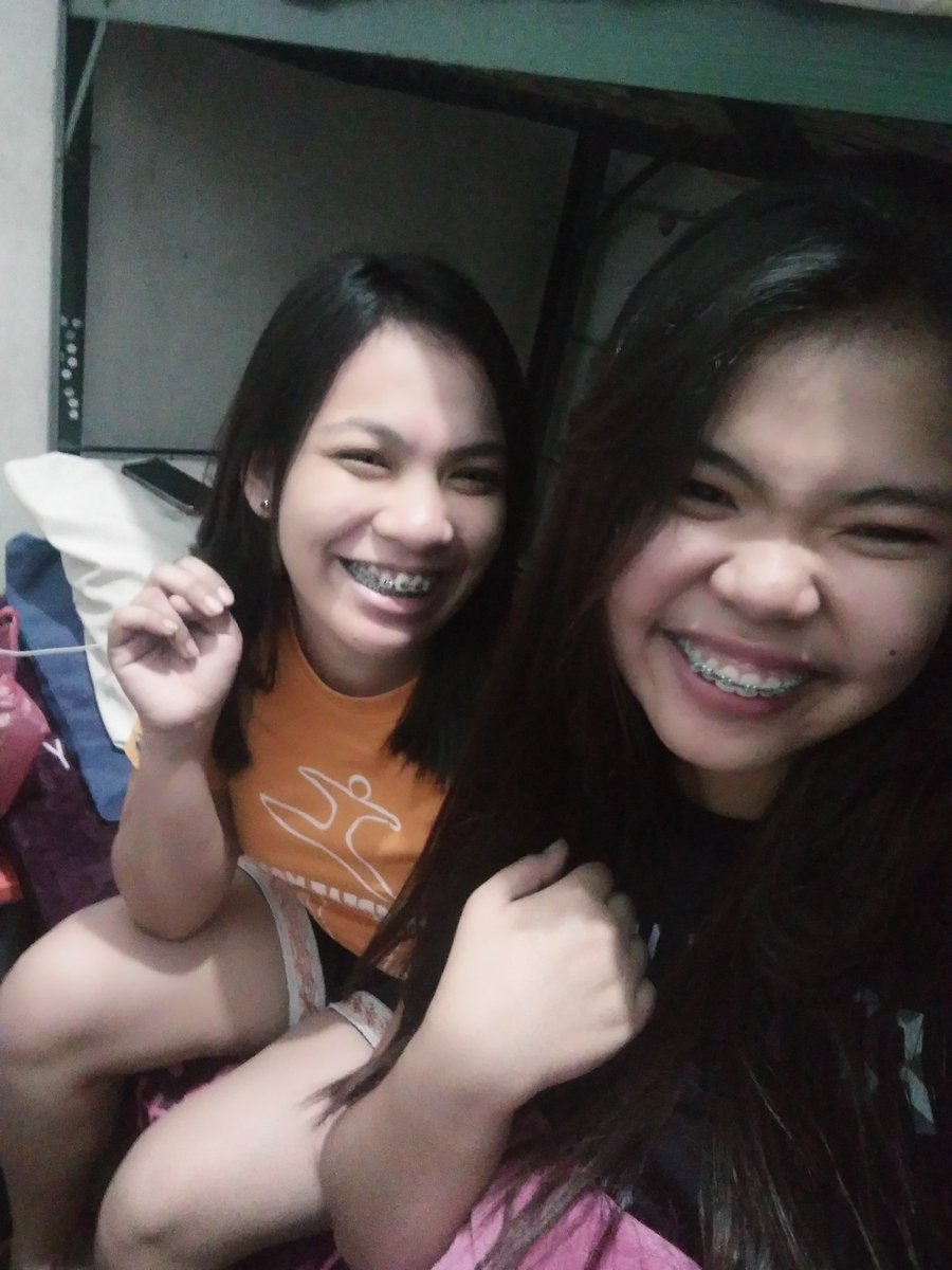 Bb_Roselle's tweet photo. Together again 💙
#Hsfriend https://t.co/dXyKEycdGf