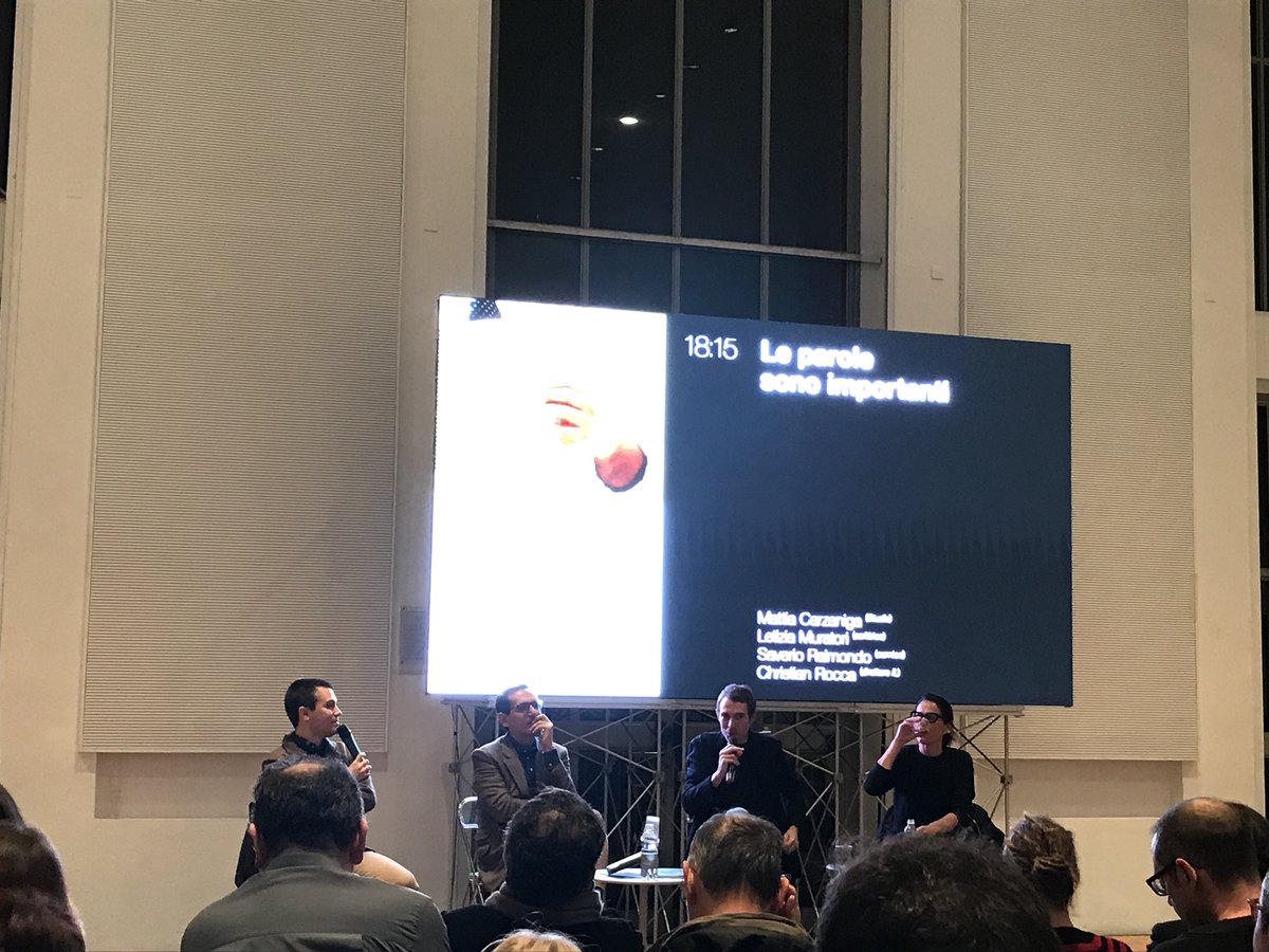 EleBraghieri's tweet photo. Chiudere in bellezza #SIT17: @christianrocca, Letizia Muratori, @saverioraimondo moderati da un piacevolissimo @ilcarza su “Le parole sono importanti” (non è più una domanda) @RivistaStudio https://t.co/Gk4YT87lbY