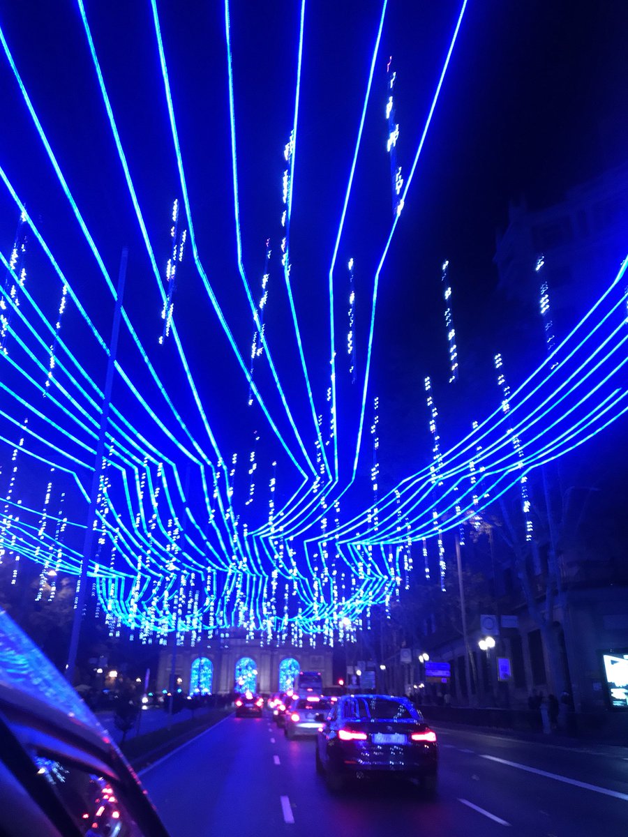 PrimaveraCNpe's tweet photo. Que bonito que estaba Madrid esta noche... 😅😅😅 #ganasdevolverya https://t.co/h3j9gapQtf
