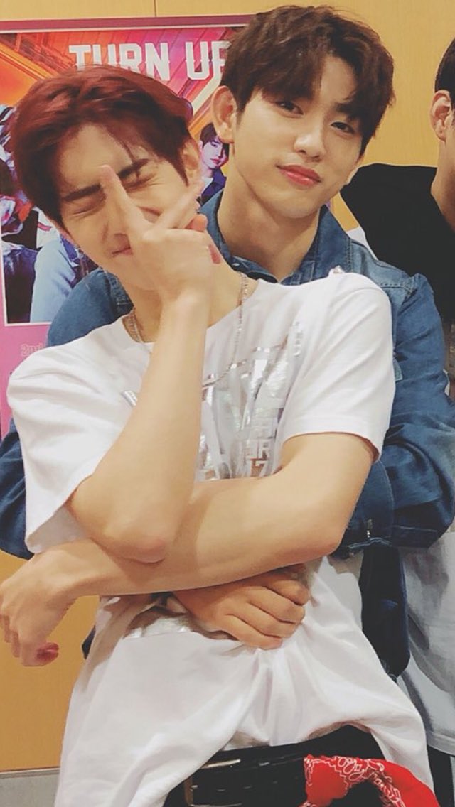 lowqualitytuan's tweet photo. https://t.co/51QaZAQsBS