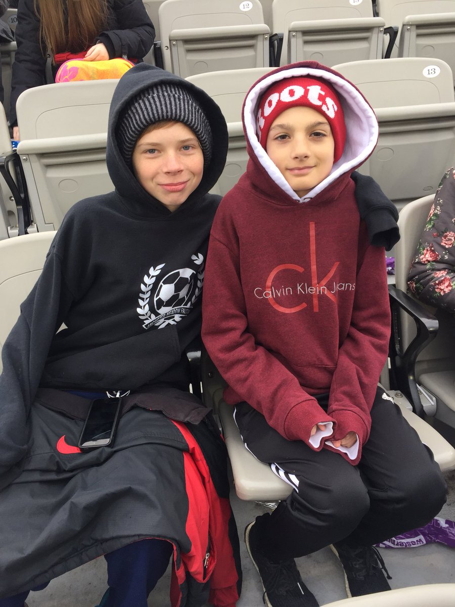 MissBrown266's tweet photo. The @PJ_HWDSB flag football team had an amazing time at the 53rd @VanierCup ! #hwdsb #VanierCup2017 https://t.co/ZoDs6b6swD