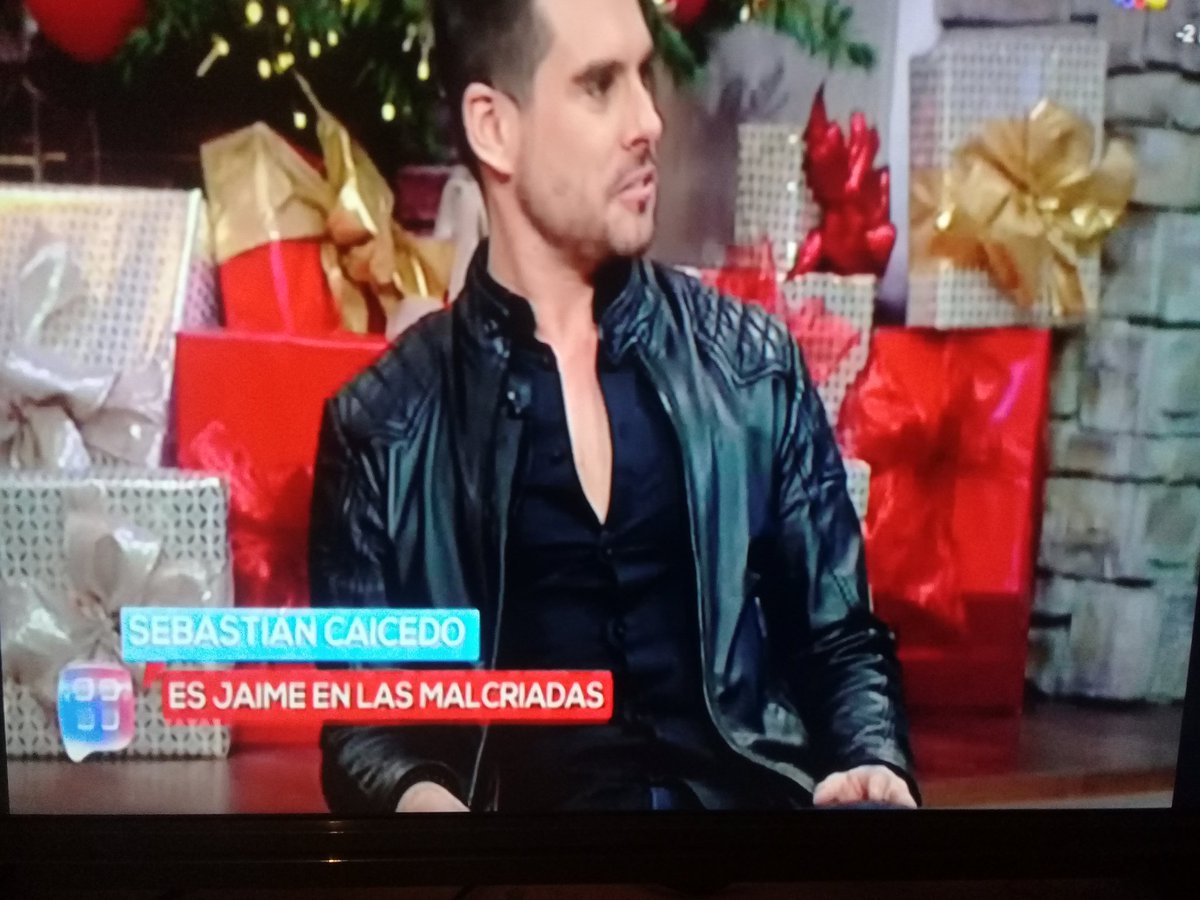 SebasCFansCdmx's tweet photo. @JUSECALO  estuvo en @Ventaneando13  y fue genial verlo y hablar de su personaje ( Jaime) en @LasMalcriadasTV https://t.co/aab7pb0cCr