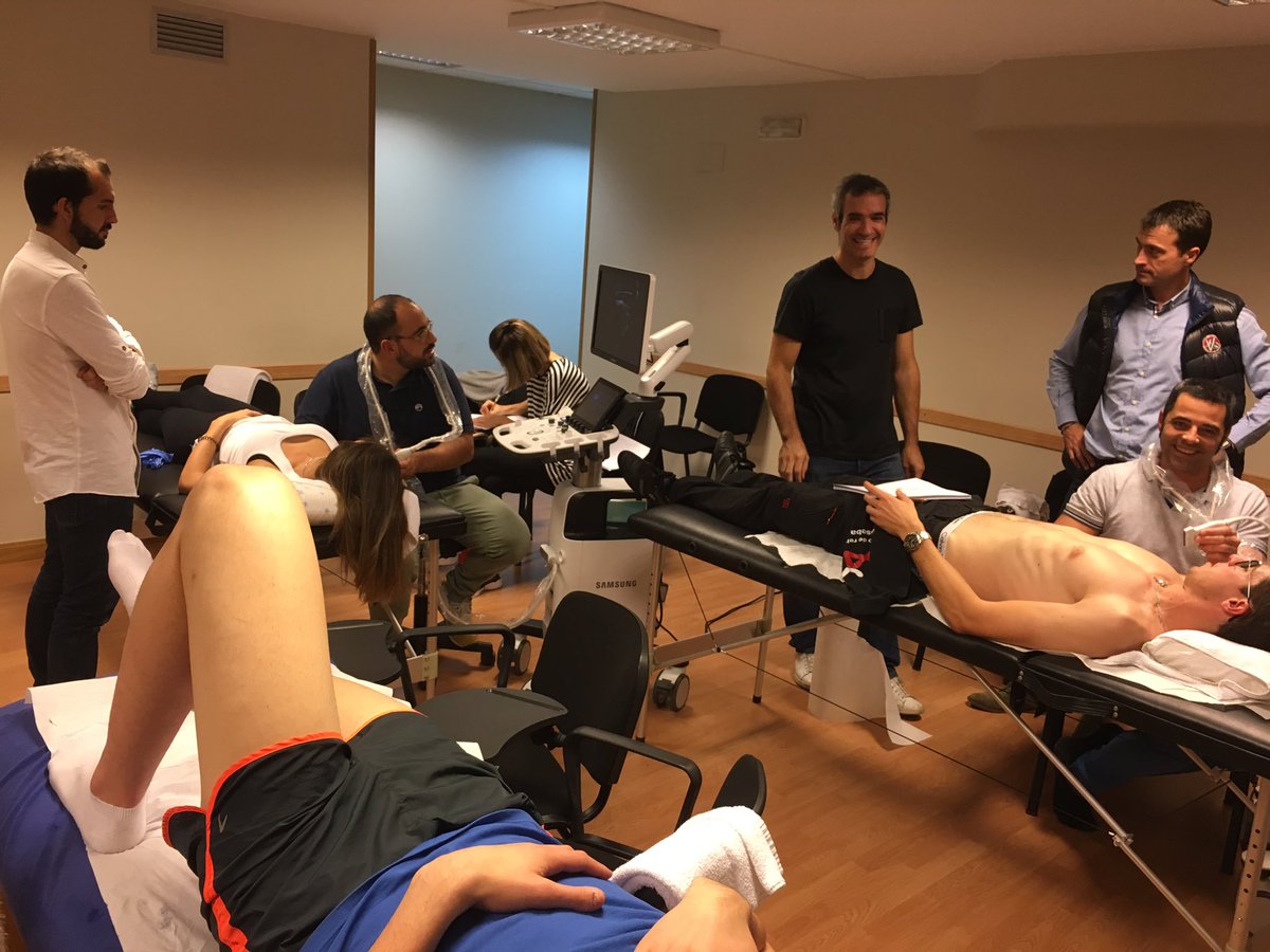 #NMP #neuromodulacion #bilbao #11 edicion con <a href="/ValdesusoNMP/">Raúl Valdesuso</a> <a href="/josebafisio/">Joseba Alonso</a> <a href="/inbiotem/">inbiotem</a> 
Seguimos con seminario 1