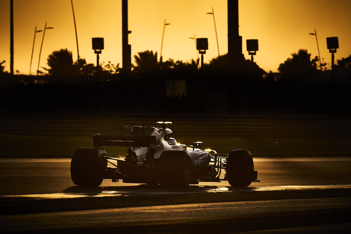 ValtteriBottas's tweet image. Pole today!!

Awesome quali really enjoyed it! I’m looking forward to the race 🇦🇪🏁

#VB77 #F1 #AbuDhabiGP @MercedesAMGF1