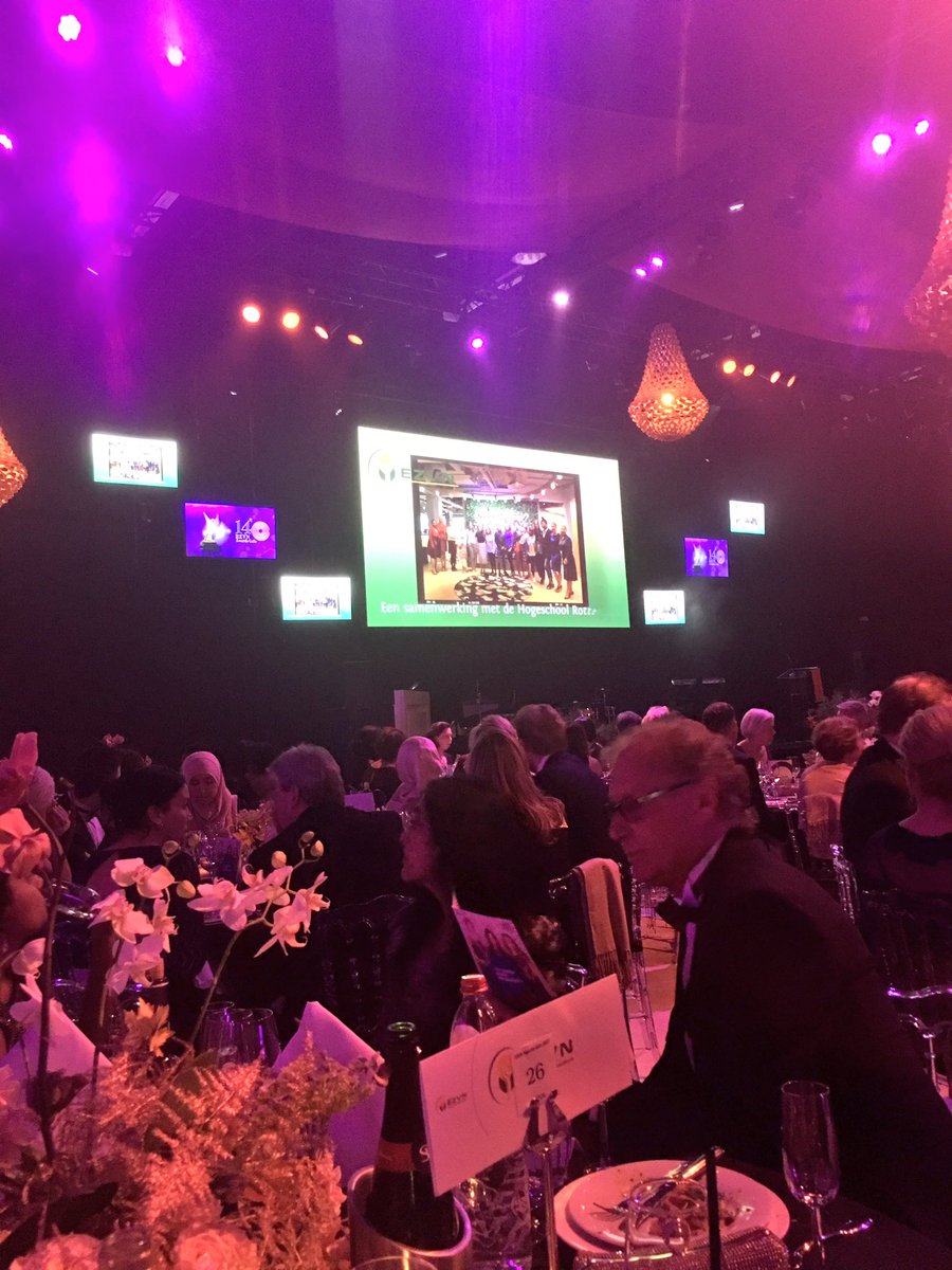 Trots dat ons project #Actieondernemen ism <a href="/ezvn/">EZVN</a> in het zonnetje wordt gezet tijdens de #EZVNgala <a href="/hsrotterdam/">Hogeschool Rotterdam</a> <a href="/mayaangoelal/">Maya Angoelal</a> <a href="/Sandravandenent/">Sandra van den Ent</a> <a href="/JaimyLieuwALen/">Jaimy Lieuw-A-Len</a>