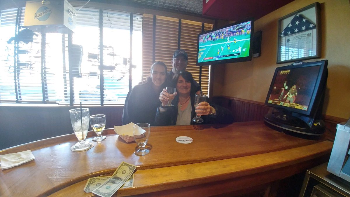 23passer's tweet photo. Small Business Saturday makes you thirsty for Bloodies!! #supportthemall https://t.co/fxlsjbOlod