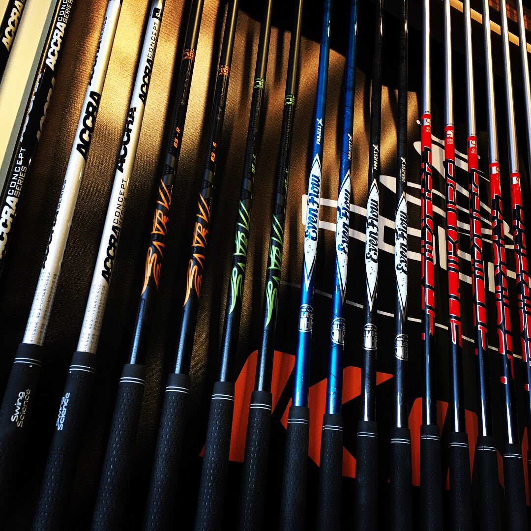 iGolfReviews's tweet photo. The @SPYZINGER checks out @clubchampgolf in Minneapolis and learns about putters with @george3672 #ToeHang https://t.co/1c3z6bmB6e