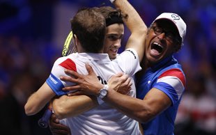 ZubiTennis's tweet photo. #COPADAVISFINAL Francia gana el doble y se coloca en ventaja de 2-1. https://t.co/tufeaJtYHU