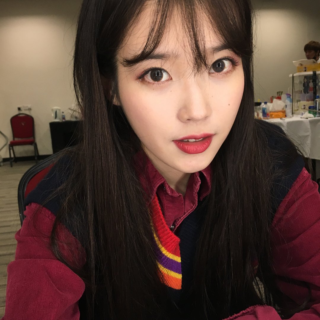 아이유가 참 좋은 아이유닷컴 tweet media