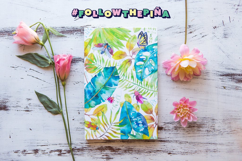 AnaVicky's tweet photo. Próximo fin ma’ friends!!! 🤩 #followthepiña #navidadtropical #rooftopsale #shopsmall https://t.co/UN9hZt17bO