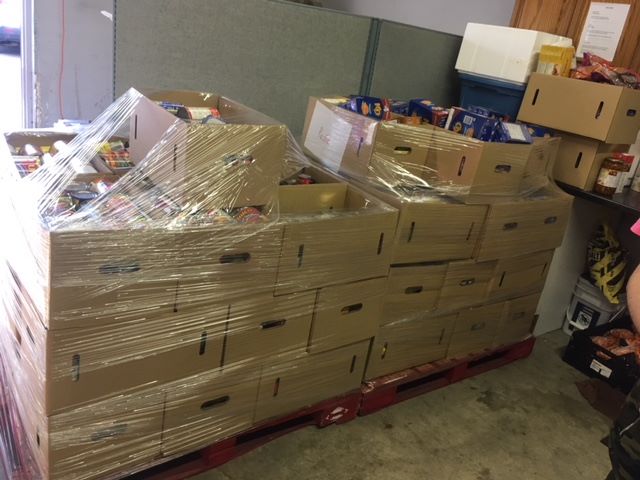CompassionSocie's tweet photo. We are grateful to receive 3 pallets of non perishable food from #GOGB food drive! A huge thank you to all the high school students for their collective efforts to sort almost 5000 Ib of food👏😍 #HaltonWaldorfSchool #NelsonHigh #AldershotHighschool #PDDay #Communitycares #GOGB https://t.co/vZllidW3K7