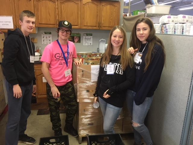 CompassionSocie's tweet photo. We are grateful to receive 3 pallets of non perishable food from #GOGB food drive! A huge thank you to all the high school students for their collective efforts to sort almost 5000 Ib of food👏😍 #HaltonWaldorfSchool #NelsonHigh #AldershotHighschool #PDDay #Communitycares #GOGB https://t.co/vZllidW3K7