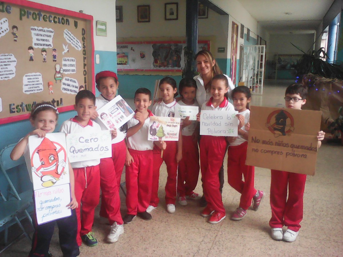 belkystr's tweet photo. Campaña cero niños quemados en navidad Carlos Rangel Lamus,@pdetachira,@PdeOrientacion,@JauaMiranda,@charlychaves,@divceup https://t.co/qdlZRGqbta