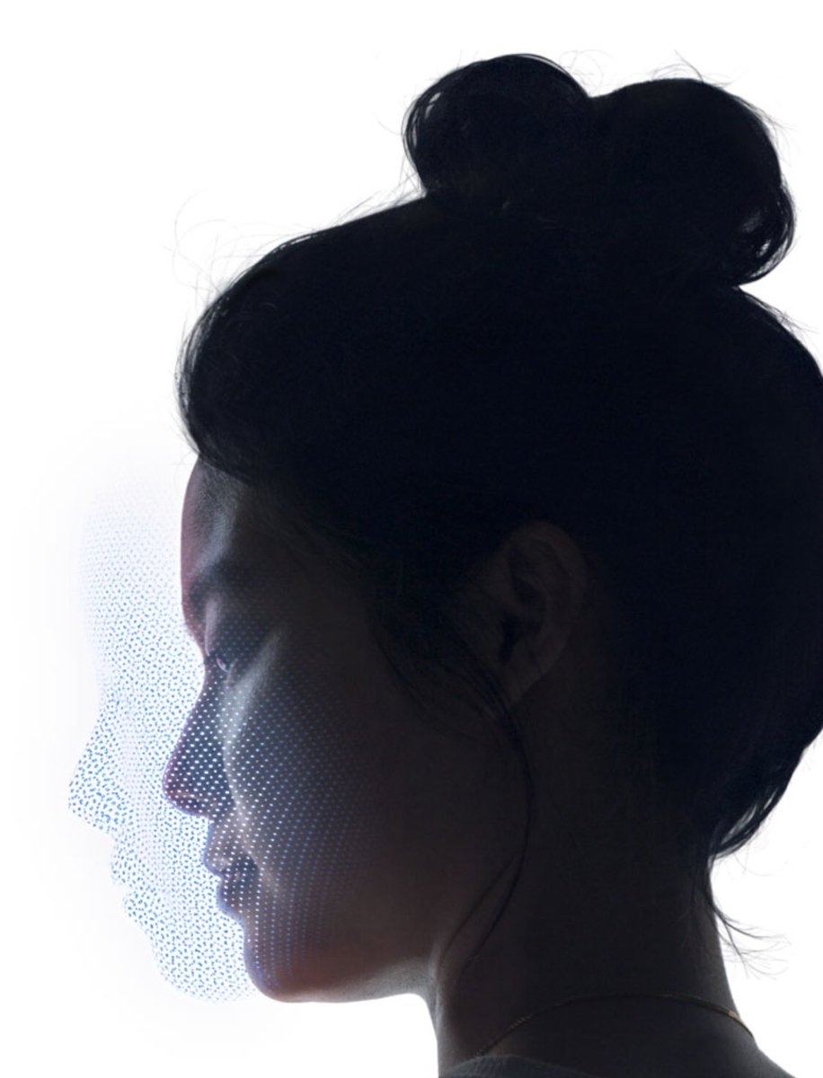 asallam's tweet photo. Only @Apple has the guts to phase out Touch ID because they nailed their face recognition technology. Face ID on #iPhoneX is simply genius! https://t.co/ZykzICjDz3