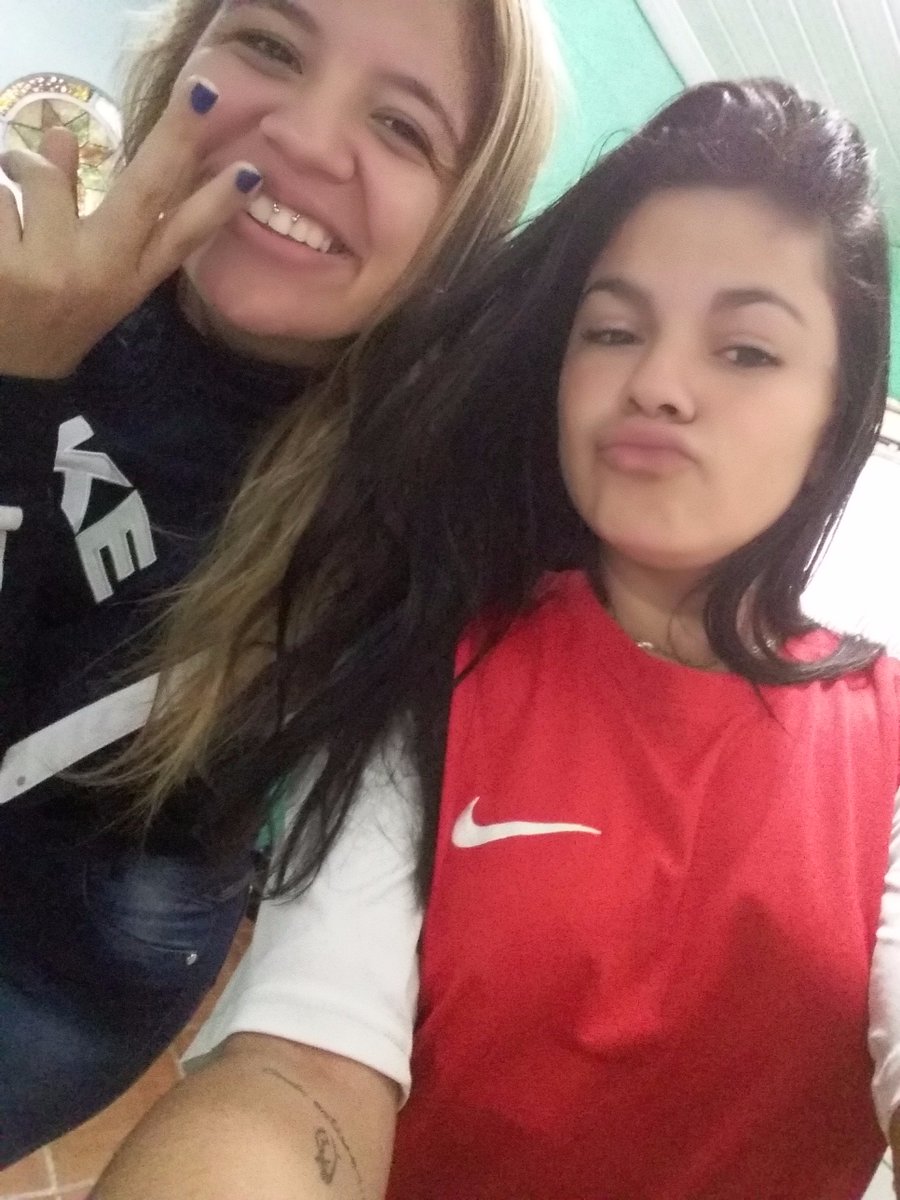 GabrielleCoimb3's tweet photo. Tamo aí 😎🌸😚 @Heei_Clara https://t.co/1lSwWoGNW1