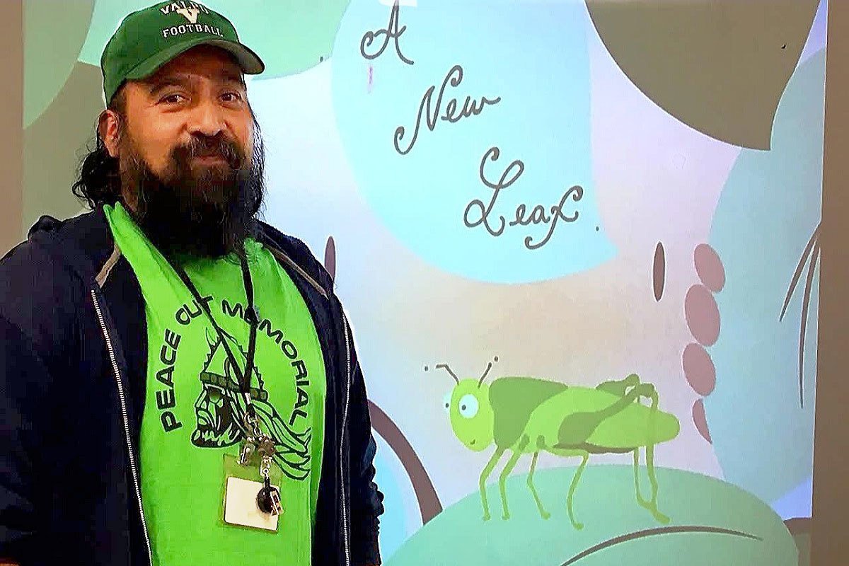 In case you missed our Valpo Life in the Spotlight this week, we focused on  <a href="/mrrios123/">Jose G.Rios Jr.</a>, a custodian at Memorial Elementary School, author of A New Leaf, and co-host of Left of Center on <a href="/wvlp/">WVLP</a> !

valpolife.com/features/life-…
