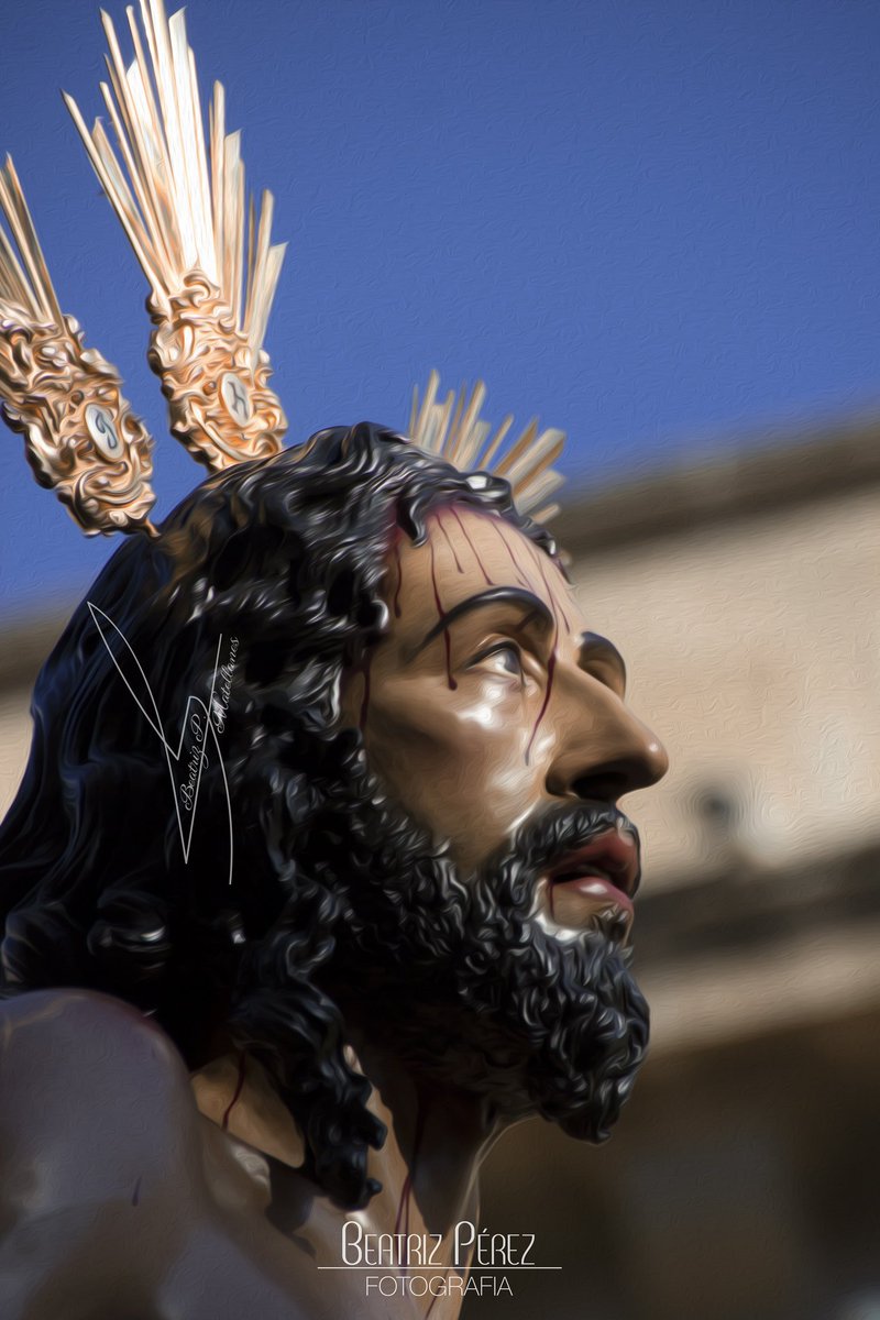 beapphoto's tweet image. Despojado por Sevilla... 
#nuestropadrejesusdespojadodesusvestiduras #despojadosevilla #domingoderamos2017 #domingoderamossevilla #sevilla #semanasanta #jesusdespojado #reydemolviedro @Jesus_Despojado